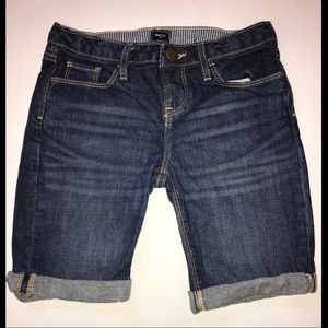 LIKE NEW GAP SHORTS (Kids Size 10)